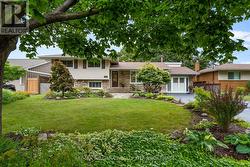 44 LOCKVIEW CRESCENT  St. Catharines (Bunting/Linwell), ON L2M 2T3