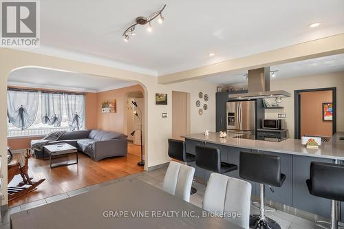 102 Donald Street, Ottawa, ON - Indoor