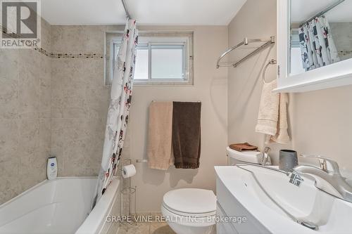 102 Donald Street, Ottawa, ON - Indoor Photo Showing Bathroom