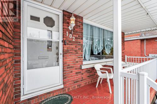 102 Donald Street, Ottawa, ON - Outdoor With Exterior