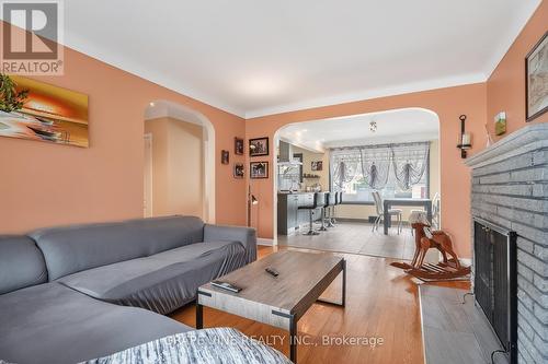 102 Donald Street, Ottawa, ON - Indoor Photo Showing Living Room With Fireplace
