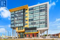 609 - 1275 FINCH AVENUE W  Toronto (York University Heights), ON M3J 2G5