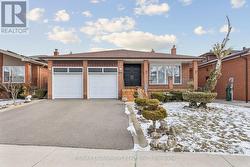 1400 BOUGH BEECHES BOULEVARD  Mississauga, ON L4W 3B5