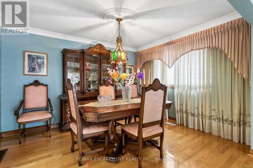 1400 Bough Beeches Boulevard, Mississauga, ON - Indoor Photo Showing Dining Room