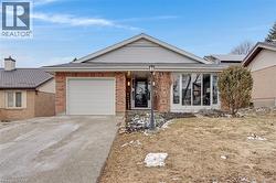 160 ONEIDA Place  Kitchener, ON N2A 3G4