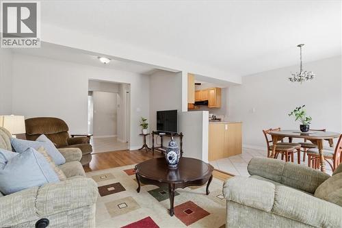 324 Maverick Street, Waterloo, ON 