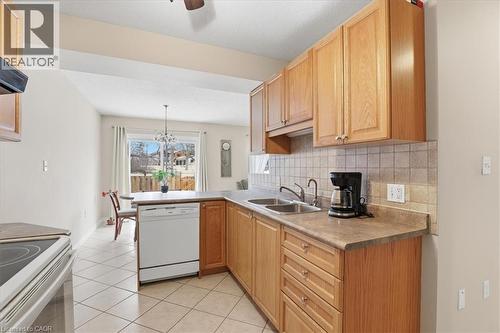 324 Maverick Street, Waterloo, ON - Indoor Photo Showing Kitchen With Double Sink