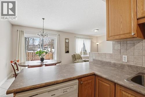 324 Maverick Street, Waterloo, ON - Indoor Photo Showing Kitchen