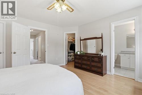 324 Maverick Street, Waterloo, ON - Indoor Photo Showing Bedroom