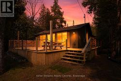 77 SHORELINE AVENUE South Bruce Peninsula, ON N0H 2T0