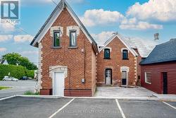 1 - 5561 MANOTICK MAIN STREET Ottawa, ON K4M 1A7