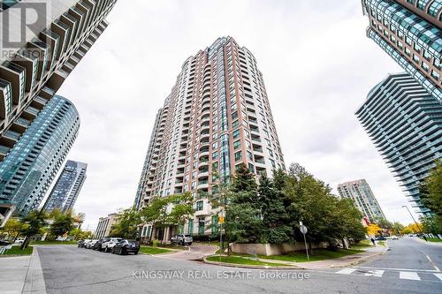812 - 7 LORRAINE DRIVE  Toronto, ON M2N 7H2