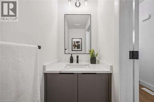 58 Walker Road, Ingersoll, ON - Indoor Photo Showing Bathroom