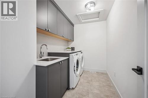 58 Walker Road, Ingersoll, ON - Indoor Photo Showing Laundry Room