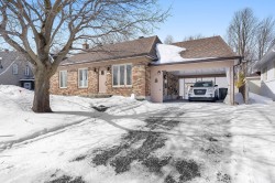 1225 Rue Marcel  Québec (Sainte-Foy/Sillery/Cap-Rouge), QC G2E 1B5