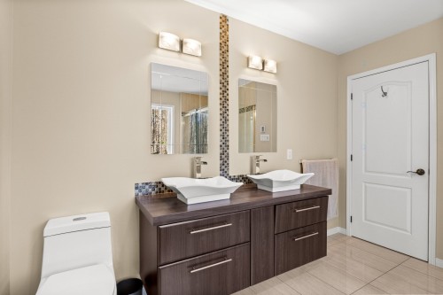 Master Bathroom - 34 Rue Desaulniers, Shefford, QC - Indoor Photo Showing Bathroom