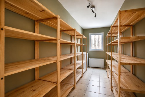 Storage - 34 Rue Desaulniers, Shefford, QC - Indoor With Storage