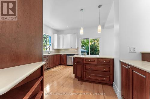 45 Old Sunset Boulevard, Ottawa, ON - Indoor Photo Showing Kitchen
