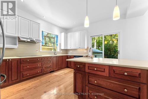 45 Old Sunset Boulevard, Ottawa, ON - Indoor Photo Showing Kitchen