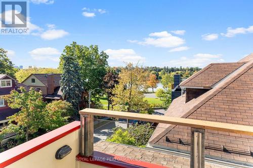 45 Old Sunset Boulevard, Ottawa, ON - Outdoor With Balcony