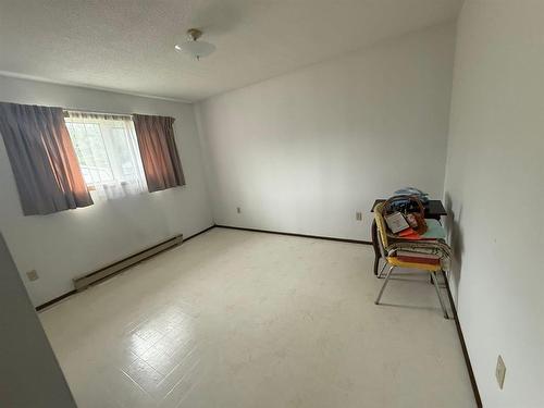 169 3Rd Avenue E, Benito, MB - Indoor Photo Showing Other Room