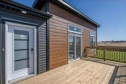 81 Prairie Oak Drive  Mitchell, MB R5G 2X5