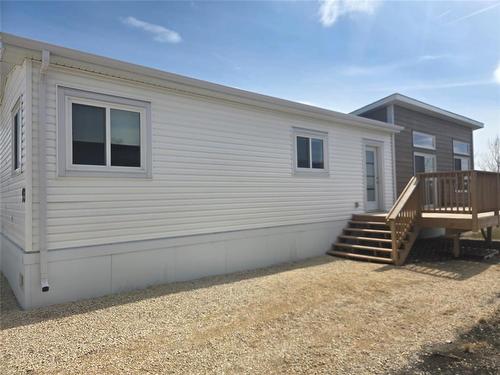 93 Prairie Oaks Drive, Mitchell, MB - Outdoor With Exterior