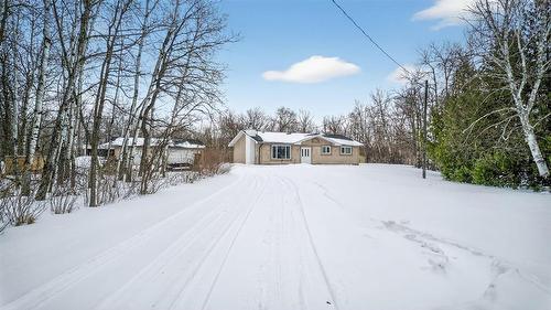 33031 27E Road E, Kleefeld, MB - Outdoor