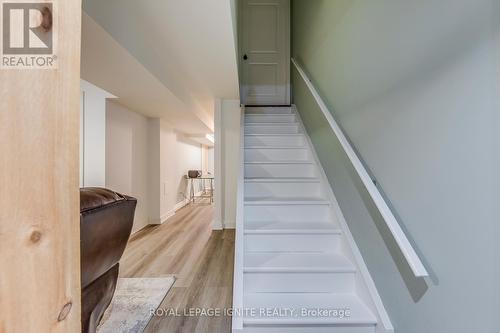 5637 Evelyn Lane, Burlington, ON - Indoor Photo Showing Other Room