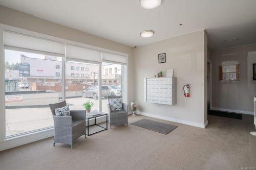 208-15 Canada Ave, Duncan, BC - Indoor