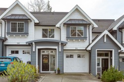 114-1064 Gala Crt Langford, BC V9C 2Y2