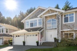 1254 Saturna Dr  Parksville, BC V9P 2X5