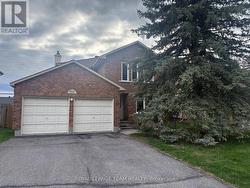 97 HUNTSMAN CRESCENT  Ottawa, ON K2M 1H8