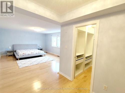 53 Larkmead Crescent, Markham, ON - Indoor Photo Showing Bedroom