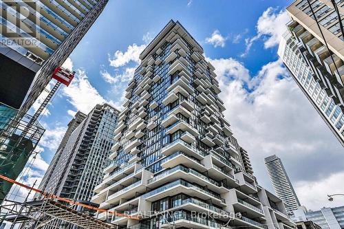 501 - 77 SHUTER STREET  Toronto, ON M5B 0B8