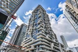 501 - 77 SHUTER STREET  Toronto, ON M5B 0B8