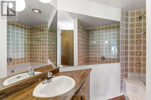 500 Foxview Place, Ottawa, ON - Indoor Photo Showing Bathroom