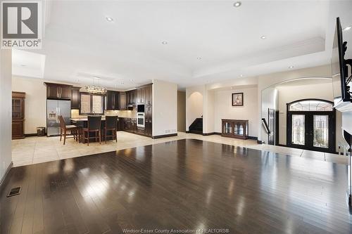 199 Ellison, Leamington, ON - Indoor