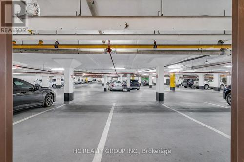 Th6 - 225 South Park Road, Markham, ON - Indoor Photo Showing Garage