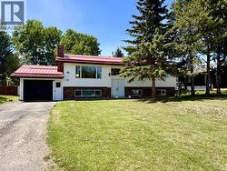 393 BIRCH PLACE 100 Mile House, BC V0K 2E0