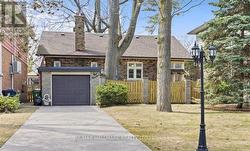100 WARDEN AVENUE Toronto, ON M1N 2Z4