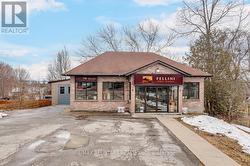 30 THE QUEENSWAY S Georgina, ON L4P 1Y9