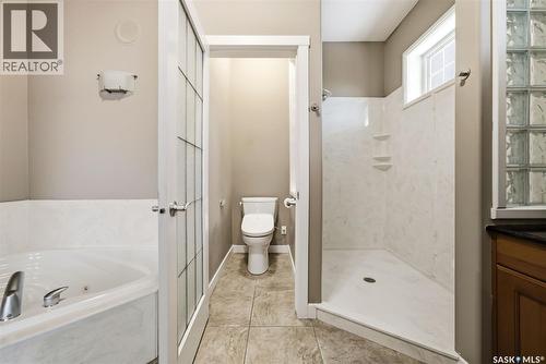 3270 Windsor Park Crescent, Regina, SK - Indoor Photo Showing Bathroom