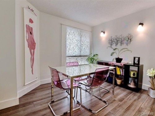 Dinette - 406-525 Rue Lucien-L'Allier, Montréal (Ville-Marie), QC - Indoor Photo Showing Dining Room