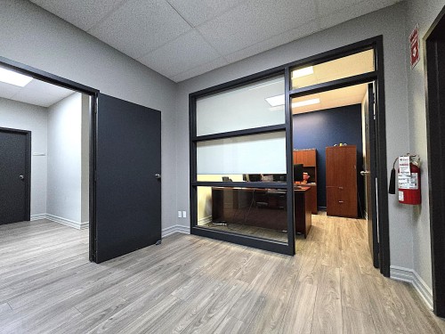 Bureau - 3675 Boul. De La Grande-Allée, Boisbriand, QC - Indoor Photo Showing Other Room