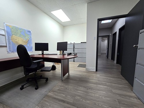Bureau - 3675 Boul. De La Grande-Allée, Boisbriand, QC - Indoor Photo Showing Office