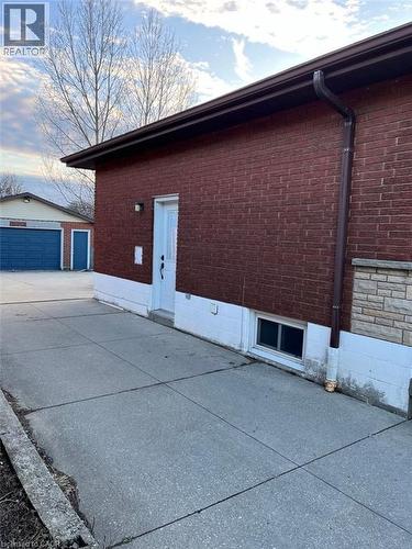 336 E Mohawk Road E, Hamilton, ON - Outdoor