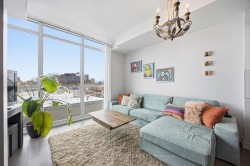 510-36 Howard Park Avenue  Toronto, ON M6R 0A5