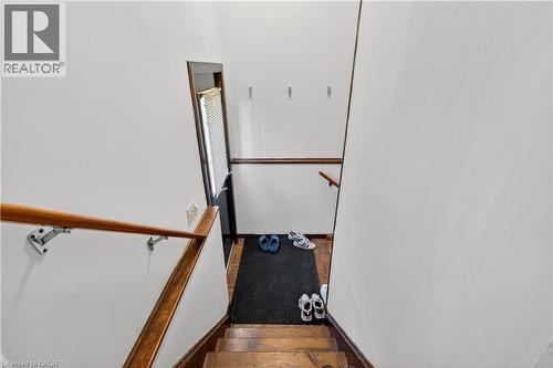 150 Ewen Road Unit# 2, Hamilton, ON - Indoor Photo Showing Other Room
