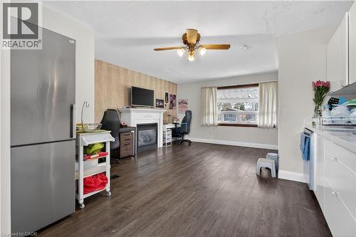 150 Ewen Road Unit# 2, Hamilton, ON - Indoor With Fireplace